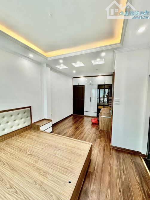 TRUNG TÂM THANH XUÂN, NHÀ 6 TẦNG MẶT TIỀN RỘNG, SỔ VUÔNG, GẦN ĐƯỜNG Ô TÔ, KHU DÂN TRÍ CAO. - 3