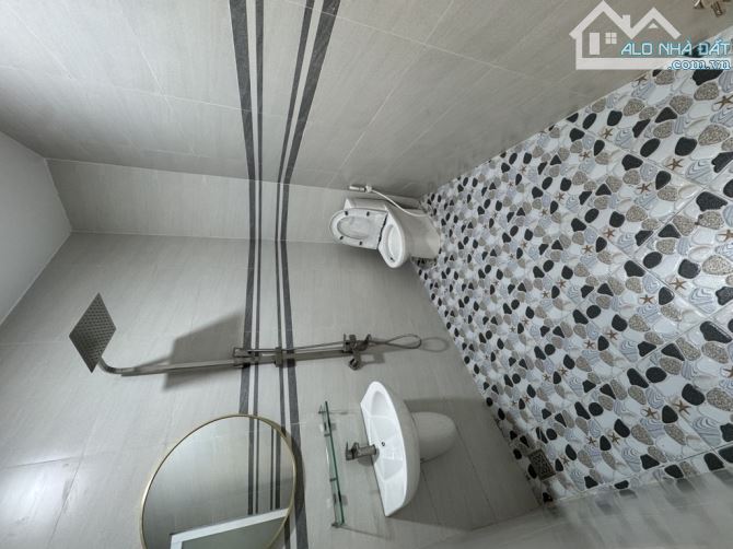 KHU PHÂN LÔ DÂN TRÍ - NHỰA 6M Ở KINH DOANH - NHÀ MỚI TOANH HƠN 3 TỶ. - 3