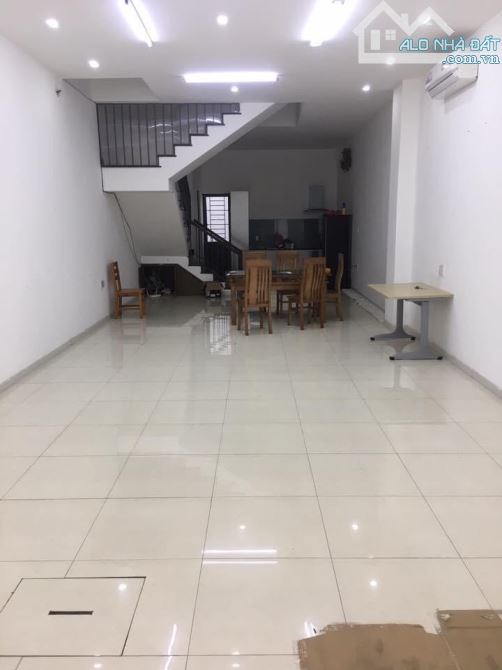 Cho thuê nhà 3 tầng full nội thất Q. Sơn Trà gần Vincom - 3