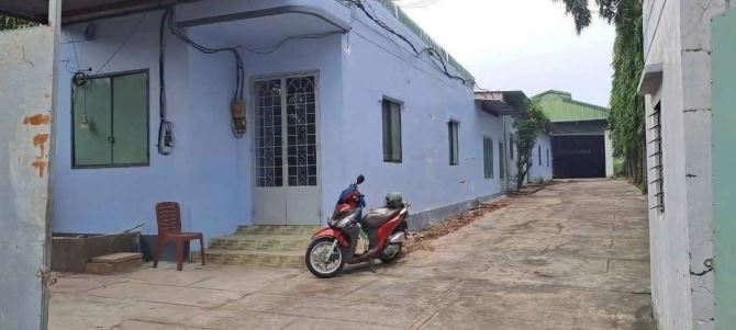 Bán nhà xưởng thuộc xã tây hòa, trảng bom, đồng nai - ( Giá 5 tỉ 600tr) có thương lượng - 3