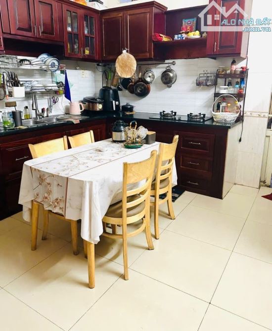NGAY MŨI TÀU NGUYỄN SƠN, THOẠI NGỌC HẦU - HẺM NHỰA 6M, 82M2 VUÔNG A4, 3 TẦNG - HƠN 9Tỷ - 3