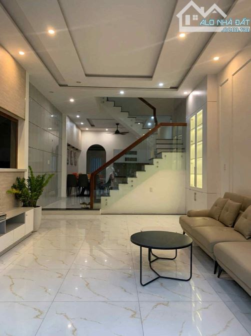Bán nhà 4 tầng Nguyễn Huy Tự – Hòa Minh 💯 - 3