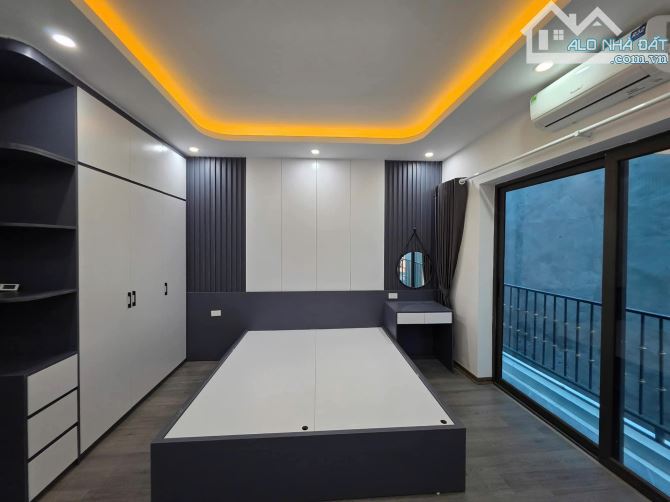 7,3tỷ - Nhà Mỗ Lao Hà Đông, ô tô tránh,dừng đỗ 20m - Tặng Nội thất - 35m - 5 tầng,3 ngủ - 3