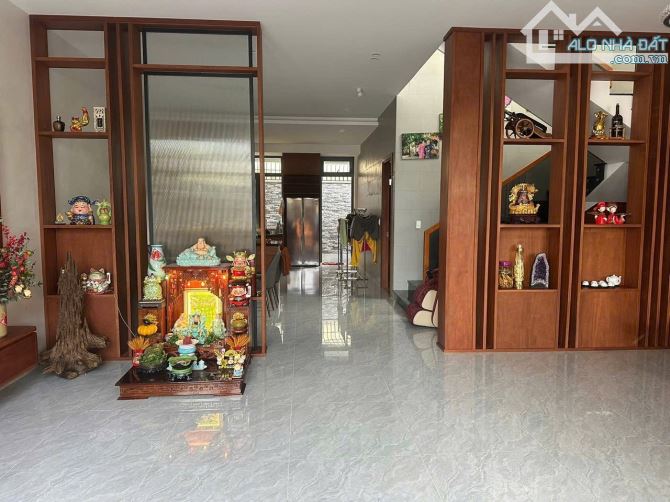 Bán nhà 1 trệt 1 lầu đường Trần Quang Diệu, Long Toàn - Giá bán: 7,2 tỷ - Diện tích: 216m2 - 3