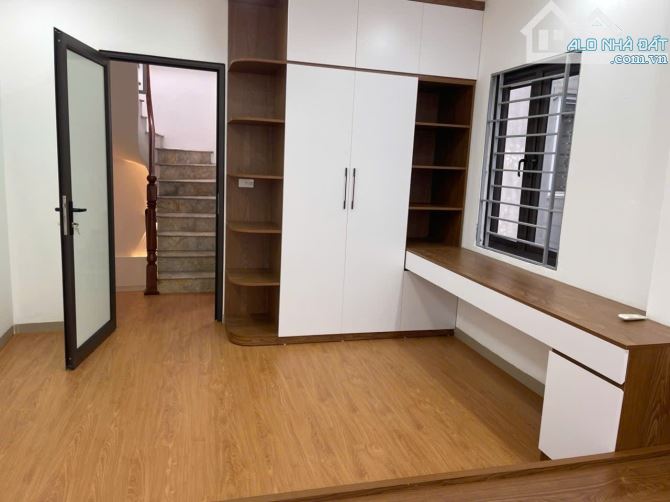 MỸ ĐÌNH 35m2 - DÂN XÂY -  LÔ GÓC 2 MẶT THOÁNG – GẦN Ô TÔ, BẾN XE - TẶNG FULL NỘI THẤT – - 3