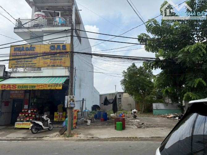 Bán 300m2 đất trong KDC Viet Sing, trong khu công nghiệp VSIP 1, Thuận An giá 10 tỷ 700 - 3