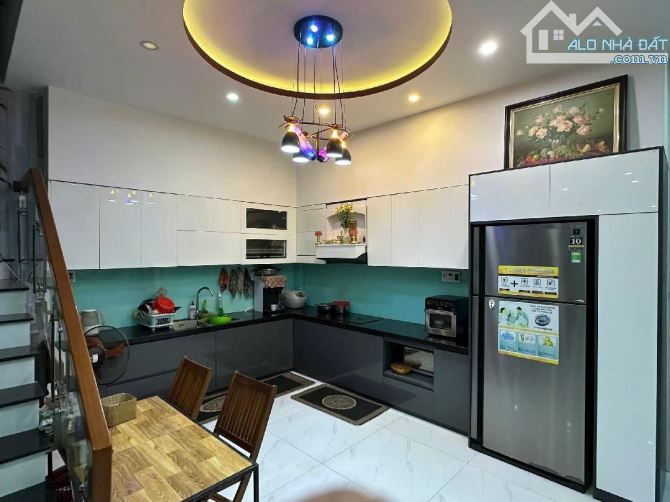 BÁN GẤP NHÀ 3 TẦNG MẶT TIỀN MỸ AN ,KHU BIỂN MỸ KHÊ  ,ĐƯỜNG 7,5M GIÁ CHỈ NHỈNH 12 TỶ - 3