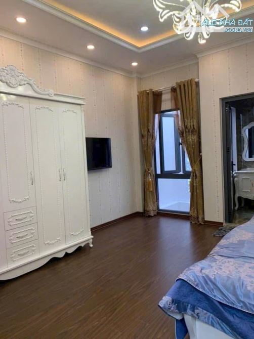 Bán nhà 3 tầng đường Nguyễn Mậu Tài ( 3pn , 4wc ) - Hoà Xuân , Đà Nẵng . - 3