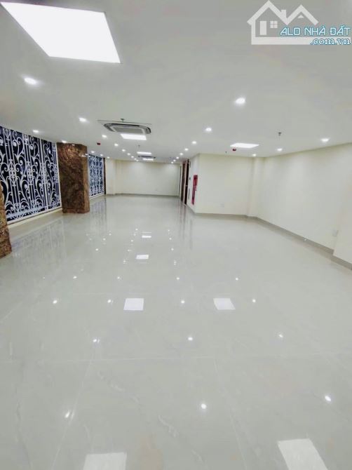 Siêu Phẩm Phố Trần Đại Nghĩa 10 Tầng Cực Đẹp Mặt Tiền 6M 2 Thoáng  76 Tỷ - 3
