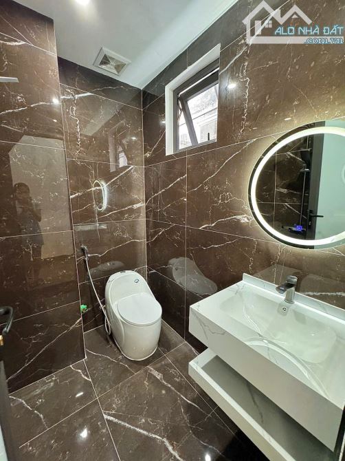 Căn nhà đẹp say đắm full nội thất nhập khẩu, thiết kế hiện đại - 3