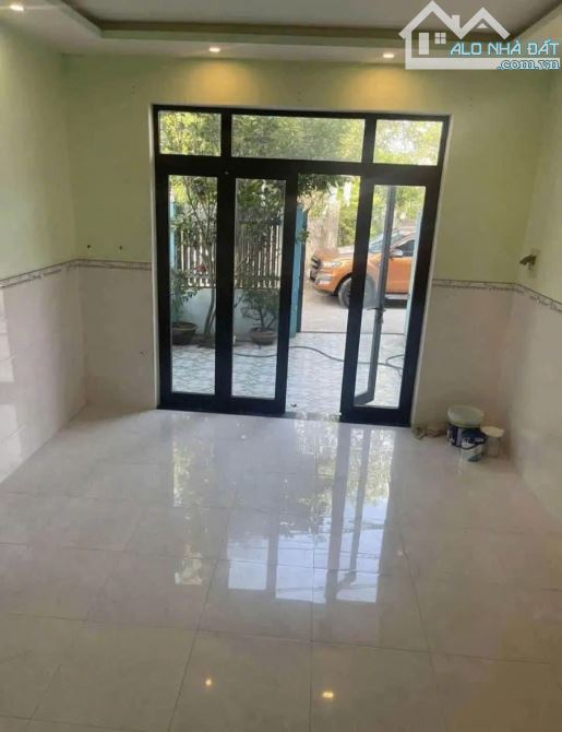 Cho Thuê Nhà Kiệt 8m Đường Ngô Quang Huy, Sơn Trà, ĐN --- • Diện tích đất 120m2. Giá 9 tri - 3