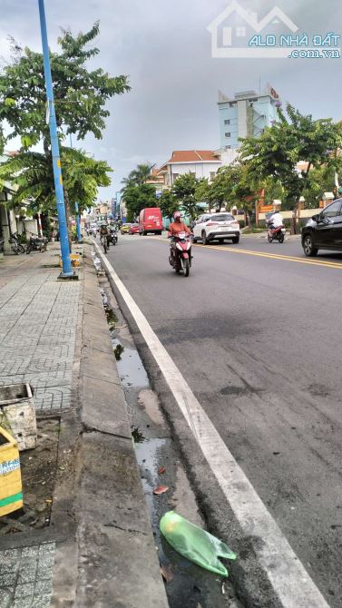 Cực Hiếm Mặt Tiền Kinh Doanh Lê Lợi.TT Hóc Môn. Đt sàn 40m2 2Tâng BTCT.chỉ 3.2tỷ - 3