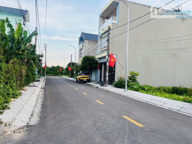 Bán lô  đất cạnh chung cư  tổ 6  thị trấn An Dương 83m giá chỉ từ 2,5 tỷ - 3