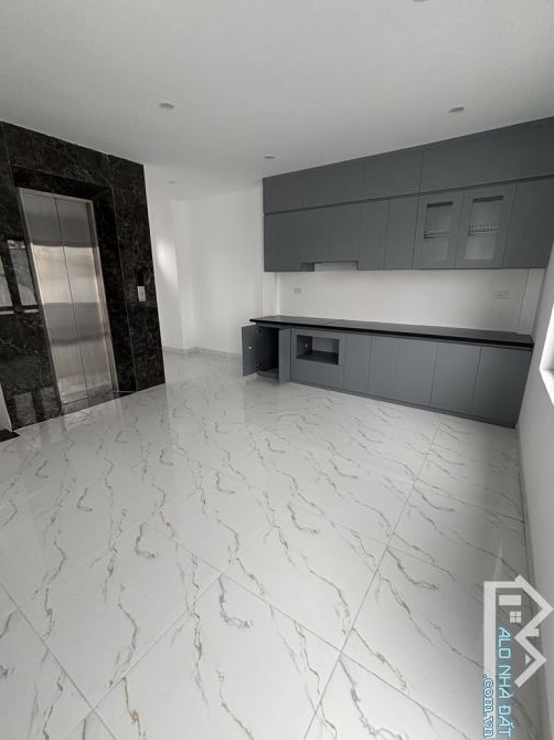 Bán Nhà Cổ Nhuế, 38m2,thang máy, 6T, ngõ thông, oto 40m - 3