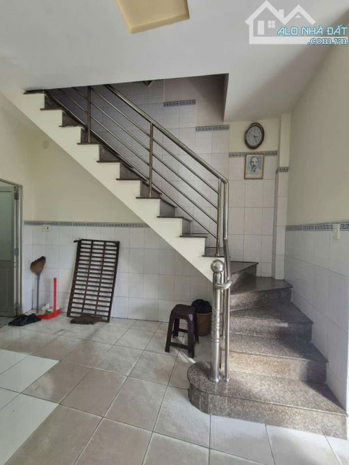 MẶT TIỀN KINH DOANH ĐƯỜNG LÊ LƠI THỊ TRẤN HÓC MÔN- SHR - GIÁ RẼ CHỈ 3,2 TỶ CÒN BỚT LỘC - 3