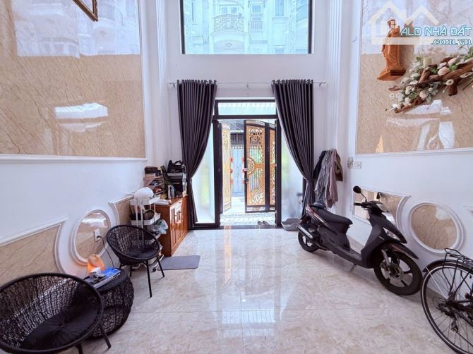 Nhà mới đẹp 5 tầng  ở ngay Lê Đức Thọ  P13  Gò Vấp  Hẻm xe hơi  4x13m  Giá 7.8 Tỷ - 3