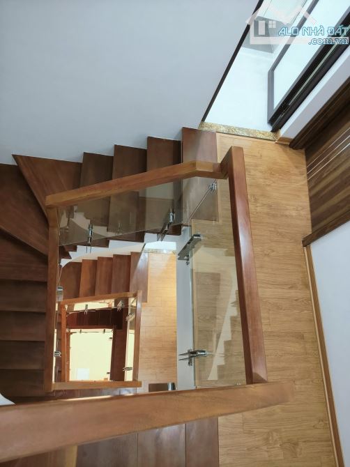 BÁN NHÀ NAM TỪ LIÊM – NHÀ ĐẸP Ở LUÔN 35M2–5 TẦNG–GIÁ 6.6 TỶ –GẦN VINSMART–Ô TÔ TRÁNH 50M - 3