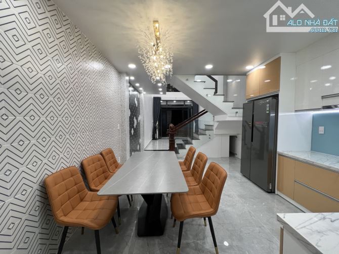 Sở hữu ngay căn với 56m2 Nguyễn Duy Cung, Gò Vấp ngay THCS Tân Sơn. Xây 1 trệt 3 lầu - 3