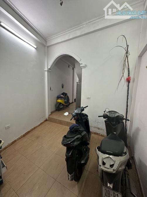 😍 ĐỘI CẤN - NGÕ THÔNG - DÂN XÂY - 4 TẦNG - 4 NGỦ - GẦN CHỢ NGỌC HÀ - 49.4M2 - 6.2 TỶ - 3