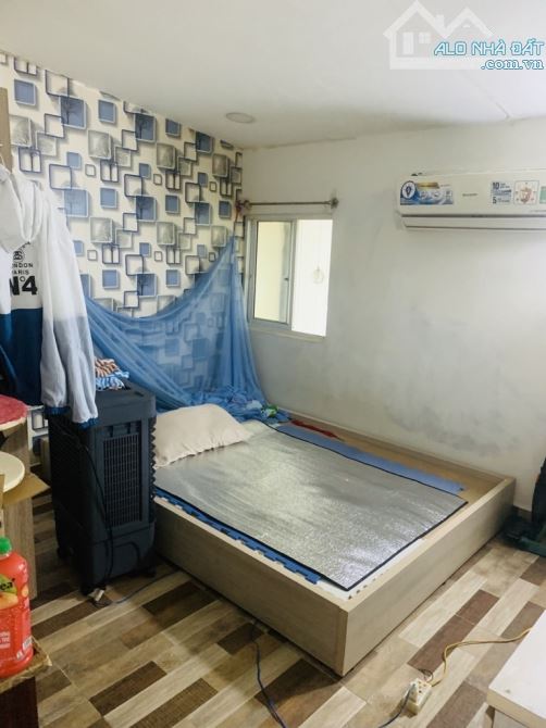 NGANG 4.2M, 2 TẦNG XE HƠI ĐẾN NHÀ PHƯỜNG TÂN QUY QUẬN 7 30M RA ĐƯỜNG SỐ nhỉnh 5 Tỷ - 3