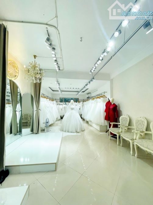 Bán nhà 2 mặt phố Xã Đàn  Đê La Thành, 120m² - 7 tầng hiện đại, sổ đỏ vuông vắn - 3