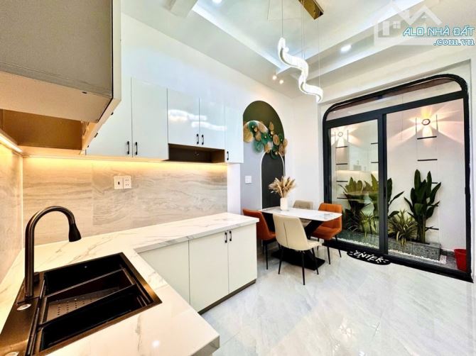 BÁN NHÀ HẺM 6M PHAN ĐÌNH PHÙNG - PHÚ NHUẬN - 4 TẦNG - 52M2 - NHỈNH 8 TỎI - 3