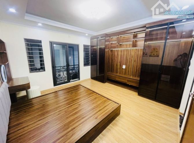 Bán nhà Thạch Bàn, Long Biên 32m2, 5 tầng, ô tô đỗ cách 15m, 5.95 tỷ - 3
