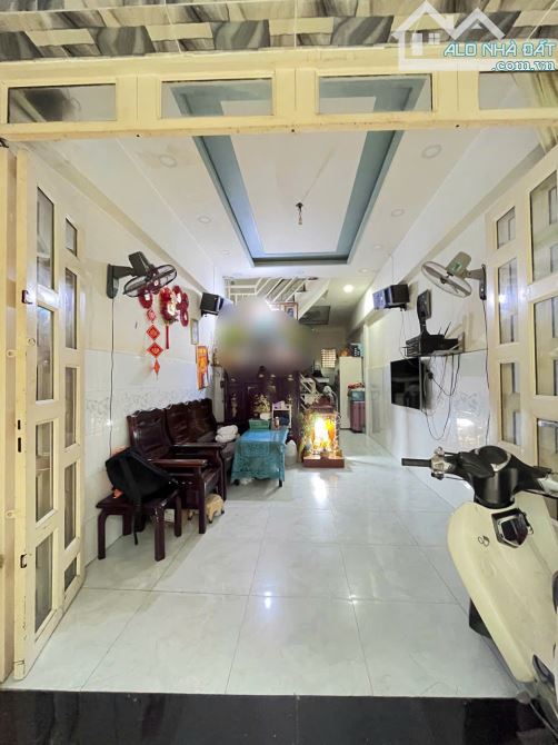 Nhà siêu hot, hẻm xe hơi Âu Dương Lân, P3.Quận 8, 43m2 nở hậu - 2 tầng mới chỉ 5.2 tỷ - 3