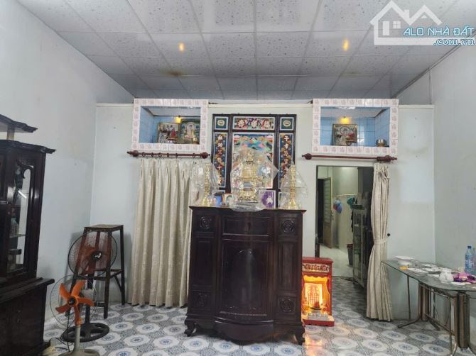 28.09 ! Giá mới chỉ 5.5 tỷ         Giá mới chỉ 5.6 tỷ19.08 ! HẺM BA GÁC THÔNG -100M - 3