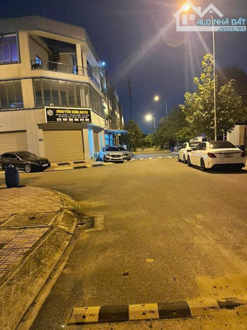 Bán đất 100m²,đường nhựa vài ô tô thông thoáng,gần ĐHQG TPHCM,giá đầu tư - 3