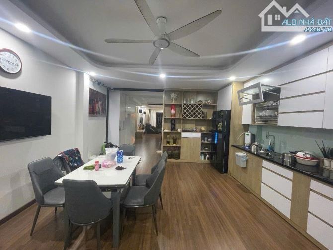 MẶT PHỐ THANH XUÂN - 105M² X 5 TẦNG - MT 5M - 2 THOÁNG - VỈA HÈ RỘNG - 44 TỶ - 3