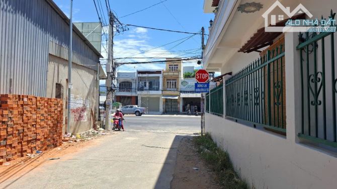 Hạ giá bán nhanh lô đất Phú Ân Nam - Diên An  Diện tích: 78,5m2, full thổ cư - 4