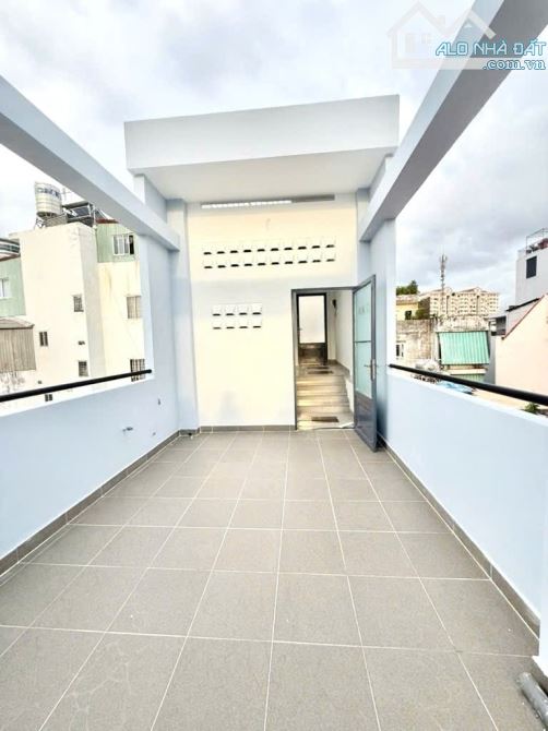 Bán nhà khu Thị Nghè - 50m2, 5 tầng, gần mặt tiền - Hơn 8 tỷ - 4