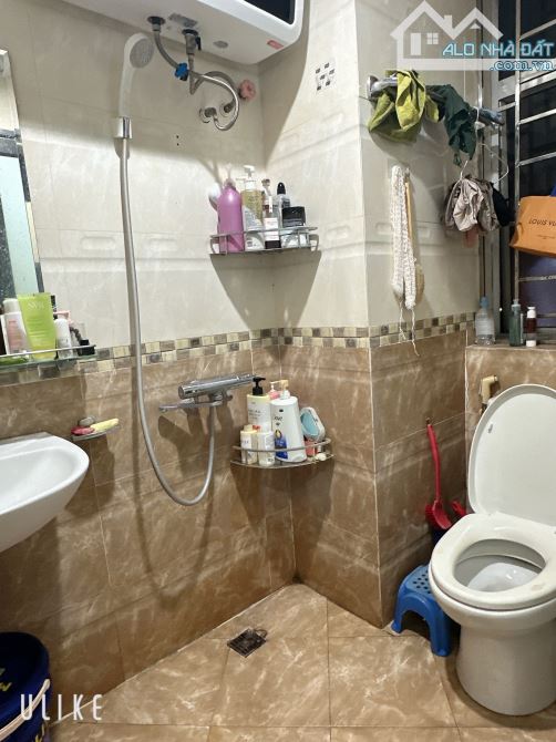 CĂN HỘ TÒA A6 KĐT NAM TRUNG YÊN CẦU GIẤY 50M2 - 2PN - 1PK 1P BẾP : 4,25 Tỷ FULL NỘI THẤT - 5