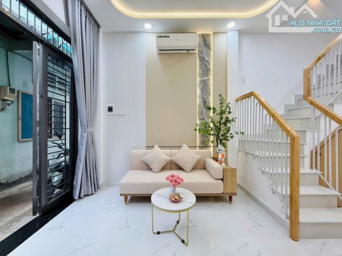 BÁN NHÀ-3lầu 3pn-Đ.LÊ ĐỨC THỌ, PHƯỜNG 17, GÒ VẤP. GIÁ: 3.xx TỶ - 4