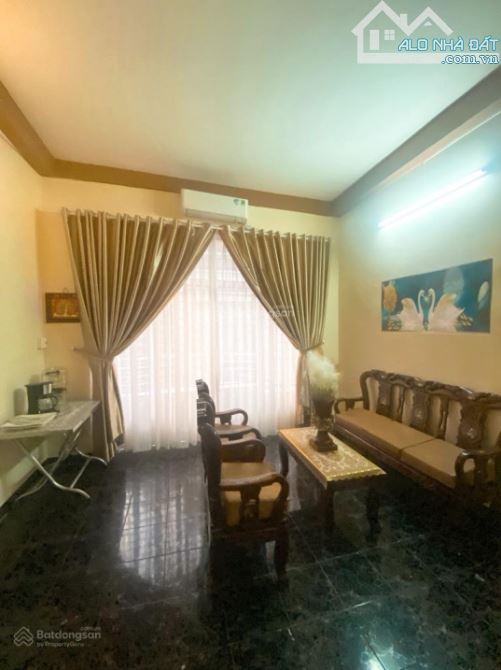 BÁN NHÀ MT 5 TẦNG - DÒNG TIỀN 30TR/THÁNG - NGAY CHỢ, NGUYỄN THỊ TẦN, QUẬN 8- KD DỊCH VỤ - - 4