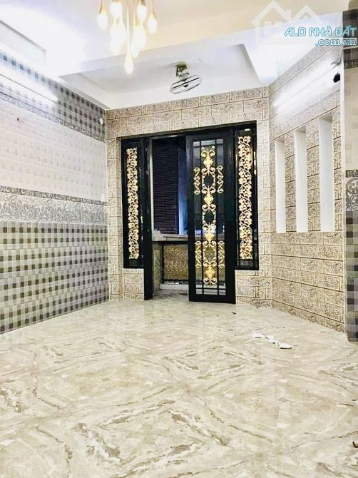 Mặt tiền Hậu Giang - Quận 6 - 6 tầng - 4x18m - Kinh doanh đỉnh - Cho thuê 50 triệu/ tháng - 4