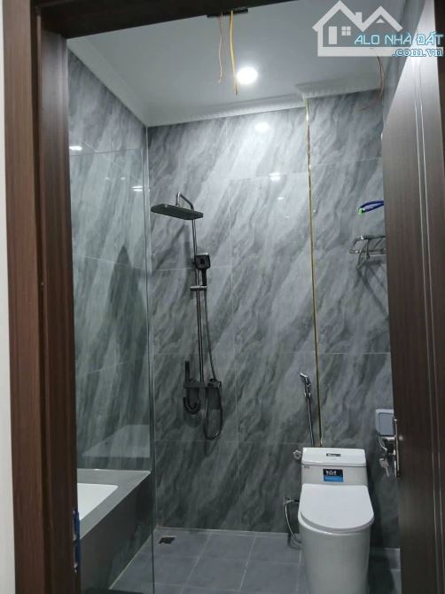 7,5ty Bán nhà 4 tầng tại  tam kỳ , vĩnh niệm ,lê chân   ô tô đỗ cửa cả ngày  Dt 59m , m - 4