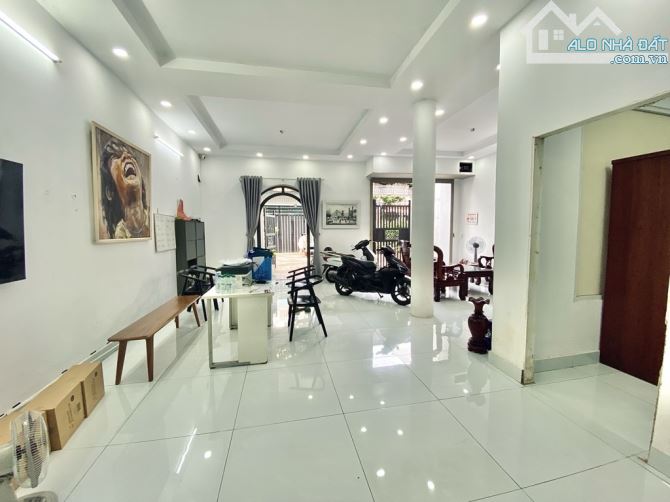 BIỆT THỰ ĐÔNG HƯNG THUẬN Q12-100M RA SONG HÀNH-ĐƯỜNG NHỰA 7M-125M2-9,5 TỶ - 4