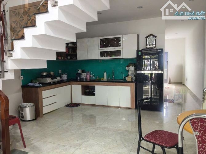BÁN NHÀ 2 TẦNG ĐỐI DIỆN CÔNG VIÊN BÁ TÙNG GẦN VÕ CHÍ CÔNG, 100m2, NGANG 5m, GIÁ 5,8 TỶ - 4