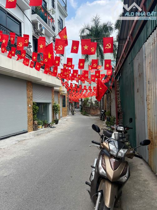 Nhà liền kề Tân Phong - Thụy Phương, 42m2, 5 tầng mới tinh, ô tô 7 chỗ đỗ cửa, ngõ thông - 4