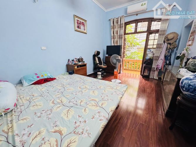 GIẢM CHÀO SỐC- NHÀ VÕNG THỊ-20,6 Tỉ còn 19 tỉ -NGAY SÁT HỒ TÂY- Ô TÔ ĐỖ 3 BƯỚC-VỊ TRÍ ĐỈNH - 4