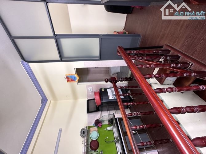 3 tầng 3 phòng ngủ giá 4 tỷ 75 hẻm 5m xe hơi tới nhà đường Nguyễn Văn Lượng P17 Gò Vấp - 4