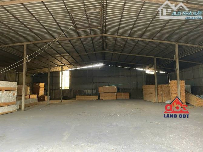 Bán nhà xưởng  gần siêu thị gỗ tây TAVICO phường Tân Biên  Biên Hòa  Đồng Nai  + Diện tích - 4