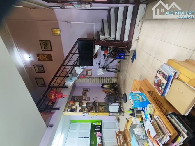 NGUYÊN LƯƠNG BẰNG. Ô TÔ, KINH DOANH. LÔ GÓC. MẶT TIỀN RỘNG. GIÁ TỐT - 4