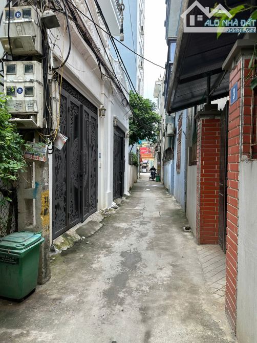 Bán đất 55m2 cổng làng Di Trạch. Sổ vuông vắn ngõ rộng - 4