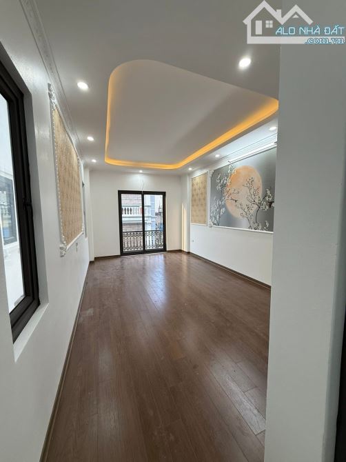 Giảm 300tr - Bán Gấp Nhà khu Hồ Tùng Mậu 30m2 5 tầng giá 8,85 tỷ - sổ đỏ CC - 4