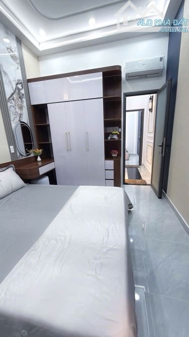 Bán nhà mới HXH tặng kèm nội thất -Huỳnh Văn Nghệ-Phường 15 -Tân Bình-27m2 chỉ 4 tỷ - 4