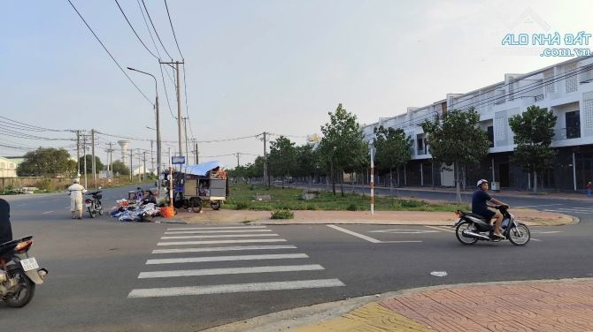 HN040 ( D045 ) Bán đất mặt đường đường DT 777 Ngay KCN Bàu Xéo, Trảng Bom. 10x67 Cách QL1A - 4
