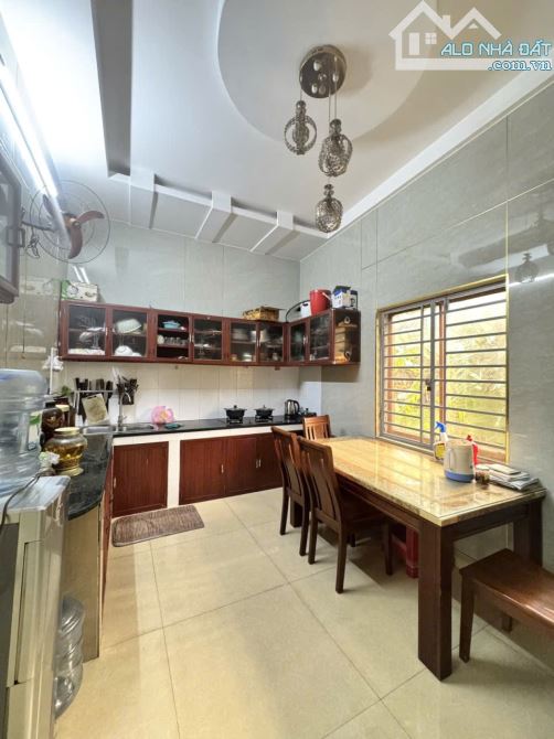 [LINH XUÂN] BÁN GẤP + 3 TẦNG + 4PN + 5X10 + 50M² + 4.x TỶ - 4